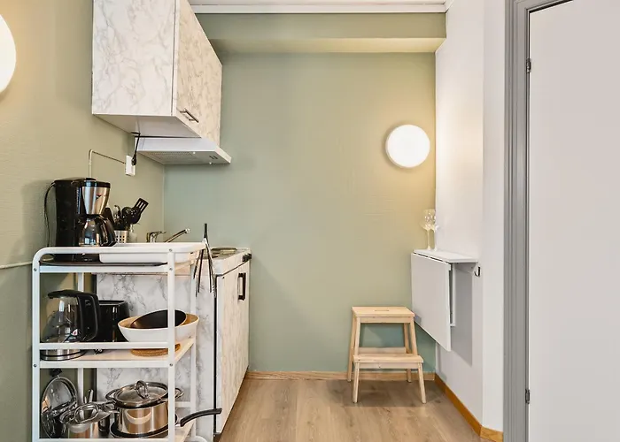 Explore The City! I 500m To Torget I Self Check-in Apartment